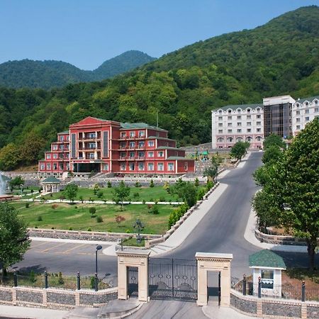 Qafqaz Resort Hotel Qəbələ Zewnętrze zdjęcie