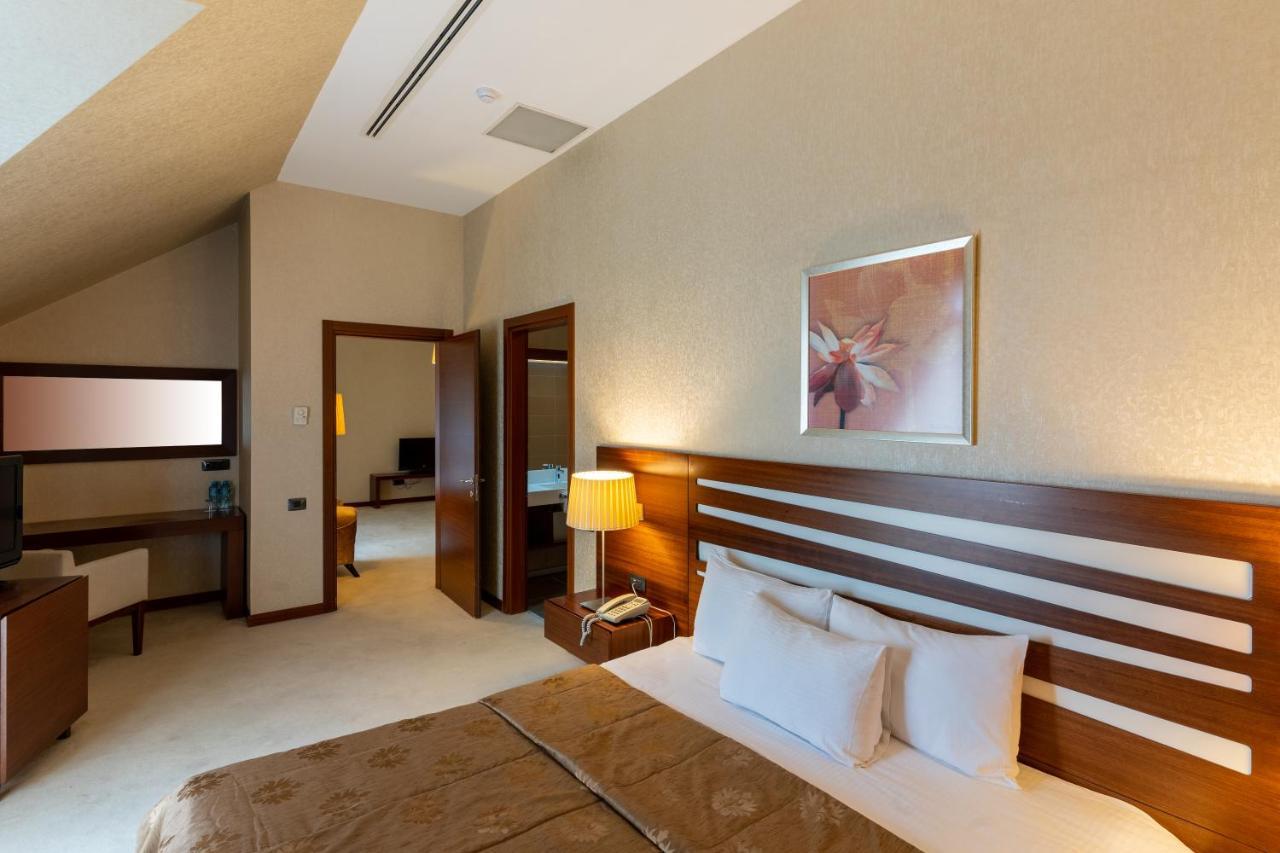 Qafqaz Resort Hotel Qəbələ Zewnętrze zdjęcie