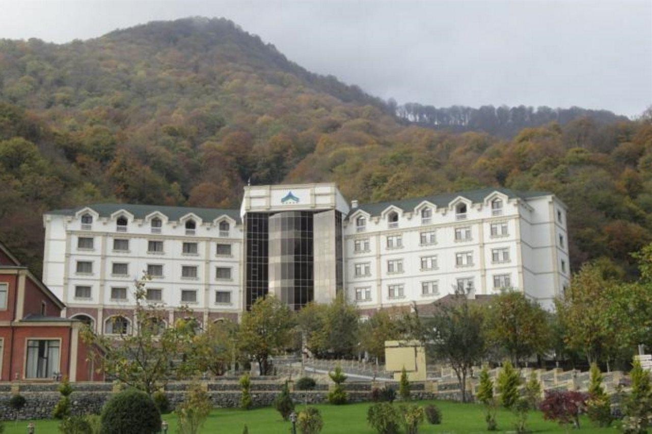 Qafqaz Resort Hotel Qəbələ Zewnętrze zdjęcie