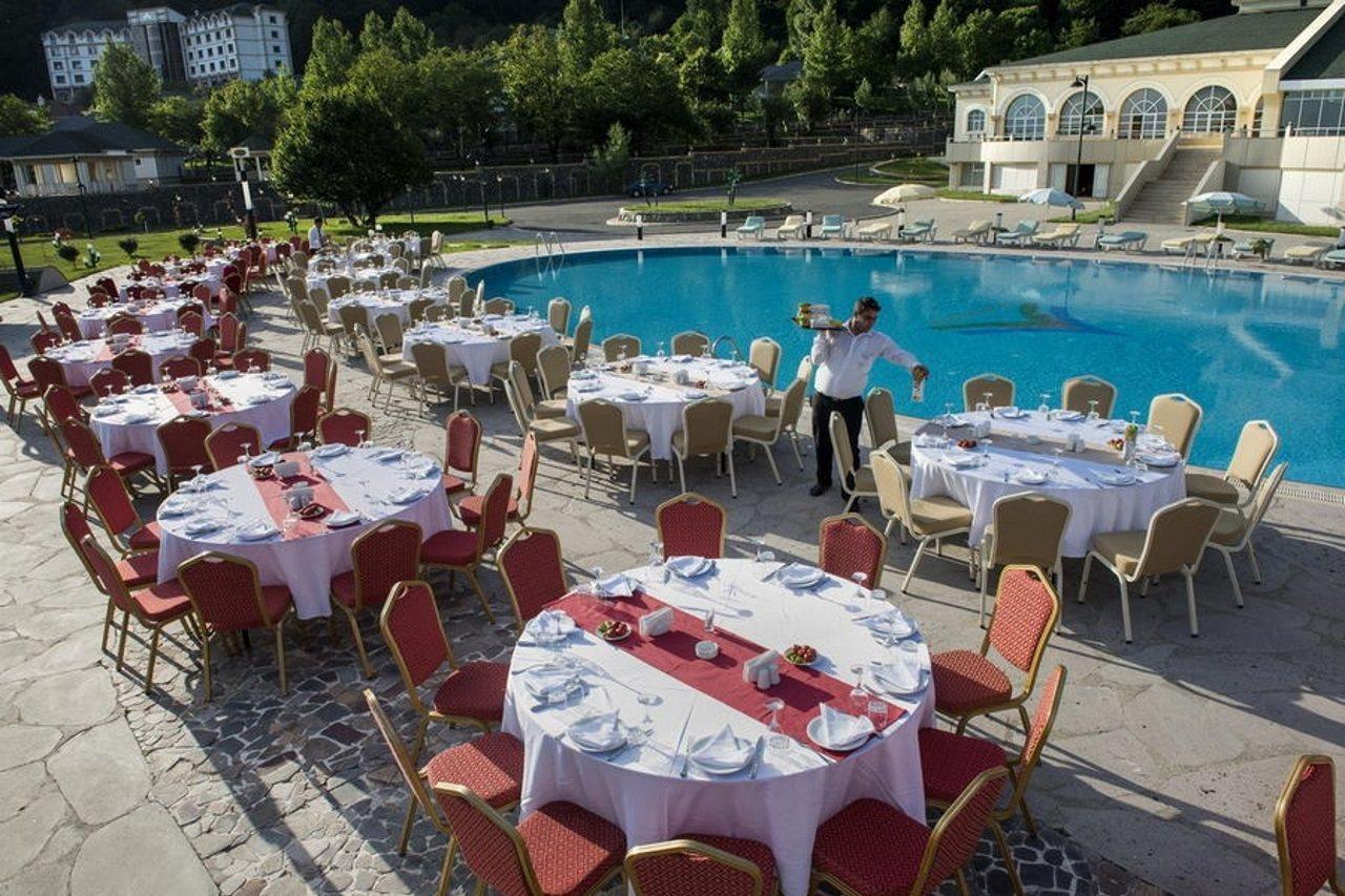 Qafqaz Resort Hotel Qəbələ Zewnętrze zdjęcie