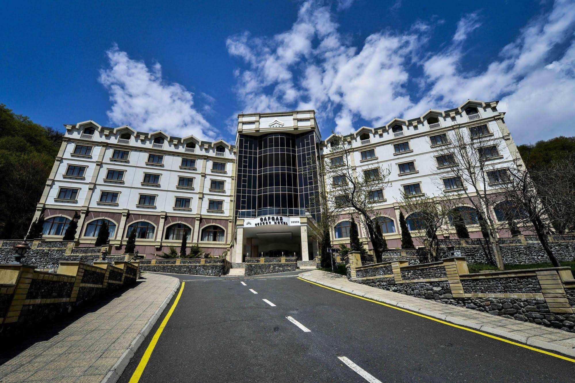 Qafqaz Resort Hotel Qəbələ Zewnętrze zdjęcie