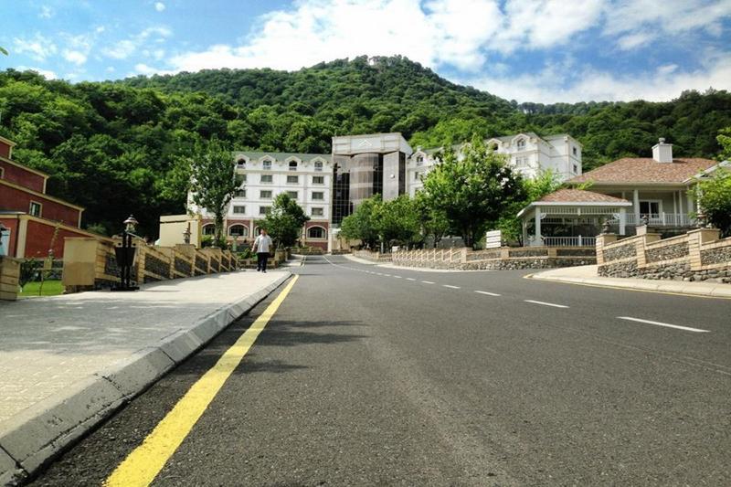 Qafqaz Resort Hotel Qəbələ Zewnętrze zdjęcie